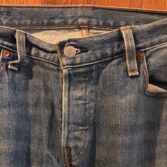 Levi’s - Picture 3 of 5